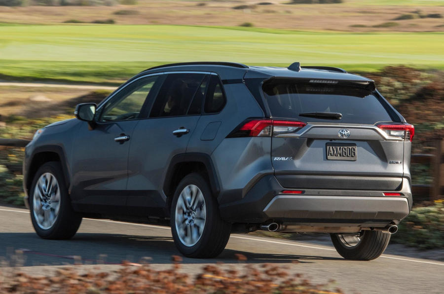 外媒评新一代丰田RAV4集锦,更运动更省油,最快明年国产上市