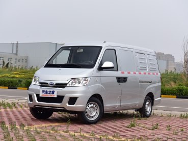 售12.69-18.17万元 上汽大通EV30上市