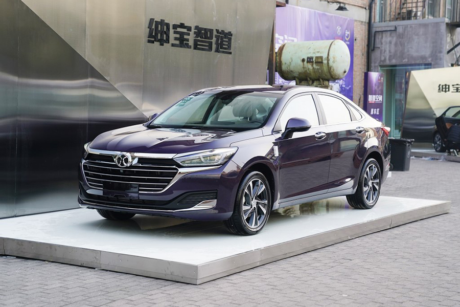 买啥SUV 这4款10万级自主品牌高素质三厢车靠谱
