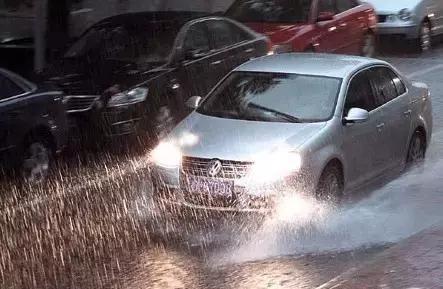 有了这几招，再也不怕雨水和高温！