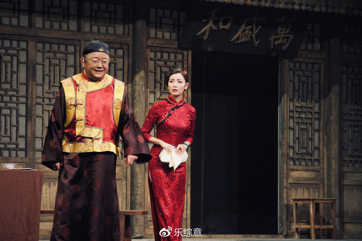 高晓菲搭档铁三角开启断金海外巡演痴情洪姨太疯狂圈粉