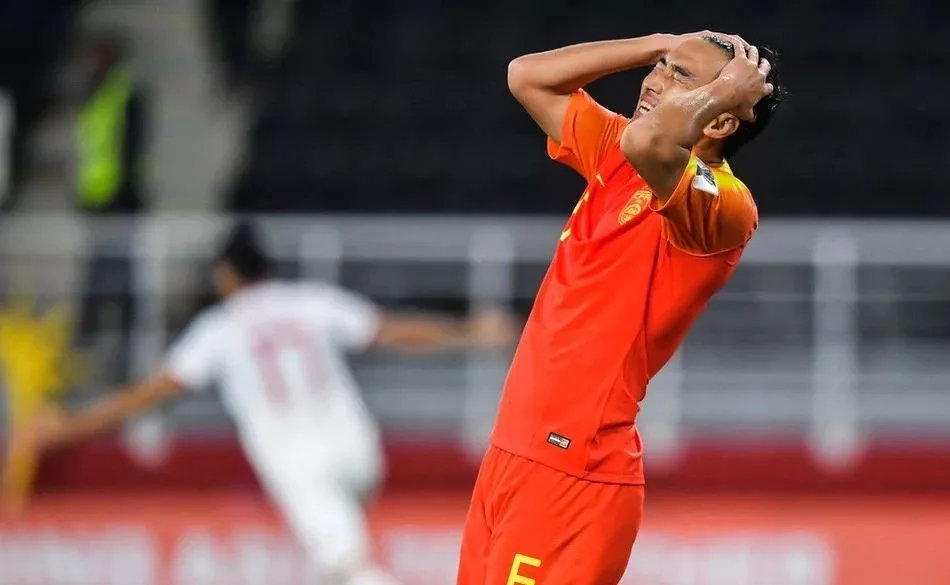 专栏 | 骆明:中国社会该为中国足球背什么锅?