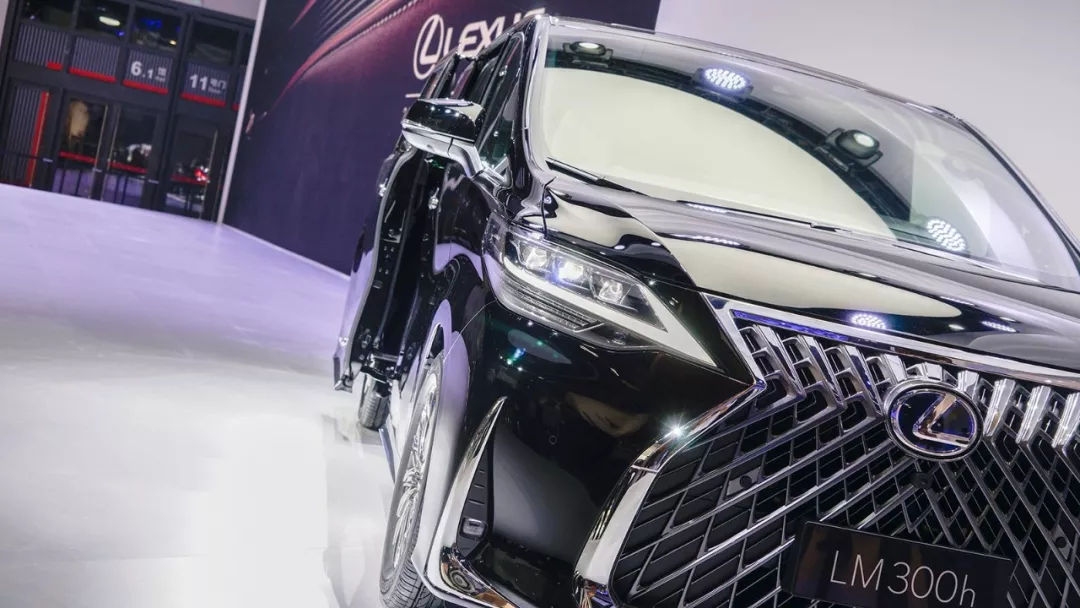 2019上海车展七宗最!宝马3系、最加价雷克萨斯LM…全在这了!
