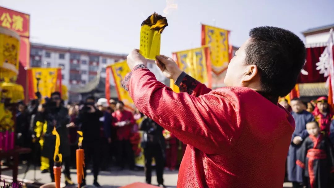 电视指南 | 以思念为切入点的《佳节》,如何联结全球华人传承文化基因