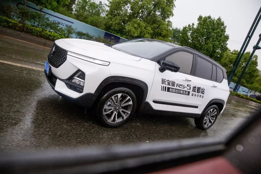 堂哥说车丨历时九载再出发,新宝骏到底“新”在哪?