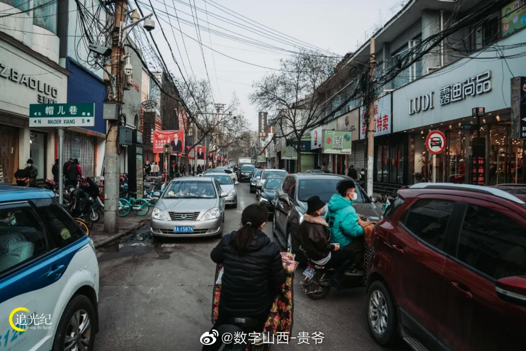 太原食品街宣布又要关门，人太多了，太不安全大家别忘过跑了