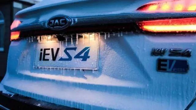 江淮新玩法“增程保价”，iEVS4 将于4月16日上海车展上市