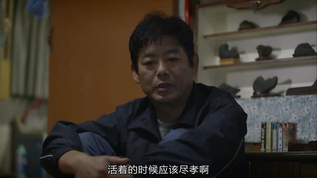 狗焕爸爸为什么自杀？