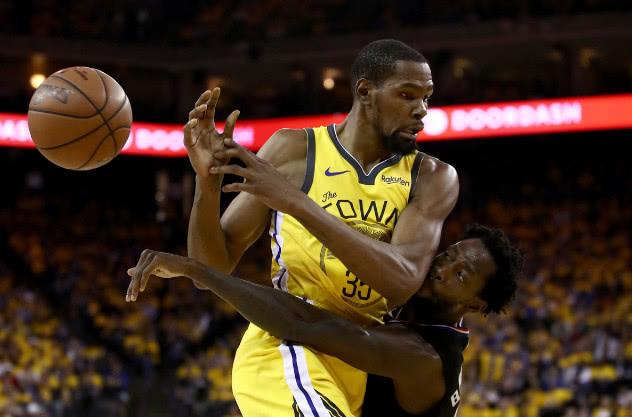 太逗了!1.85米贝弗利如何防守2.11米杜兰特?球