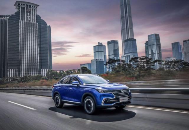 ��������SUV��Cλ֮��  ����CS85 COUPE�����˲��پ�ϲ��