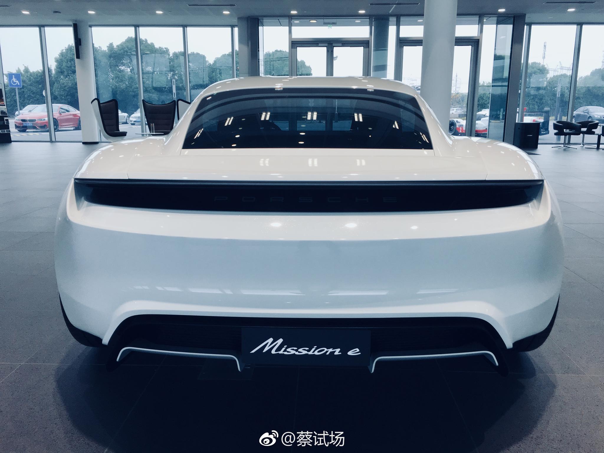 米其林竞驰&拍客大作战摄影沙龙:保时捷Mission E概念车