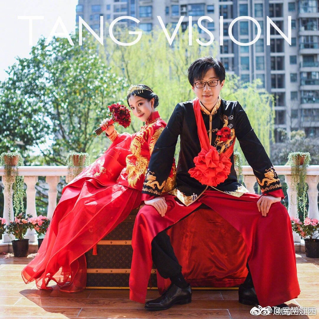 酒神结婚!王思聪不仅给他当伴郎,还送一辆劳斯