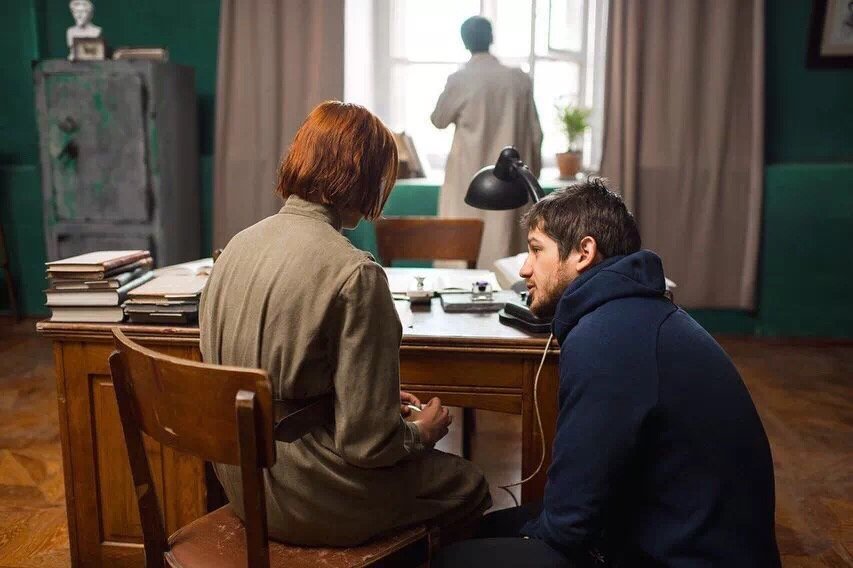 不到28岁，两次入围戛纳，他是未来金棕榈