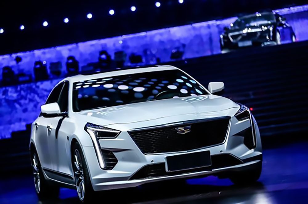 沃尔沃S90、皇冠、CT6和辉昂,30万预算买C级车怎么选?