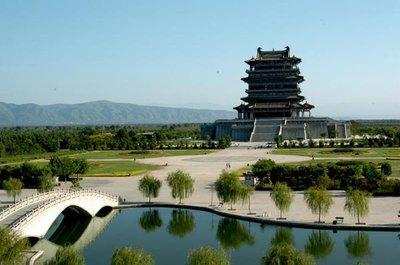 王之涣写了千古名作《登鹳雀楼》，为何王立群教授说作者不是他