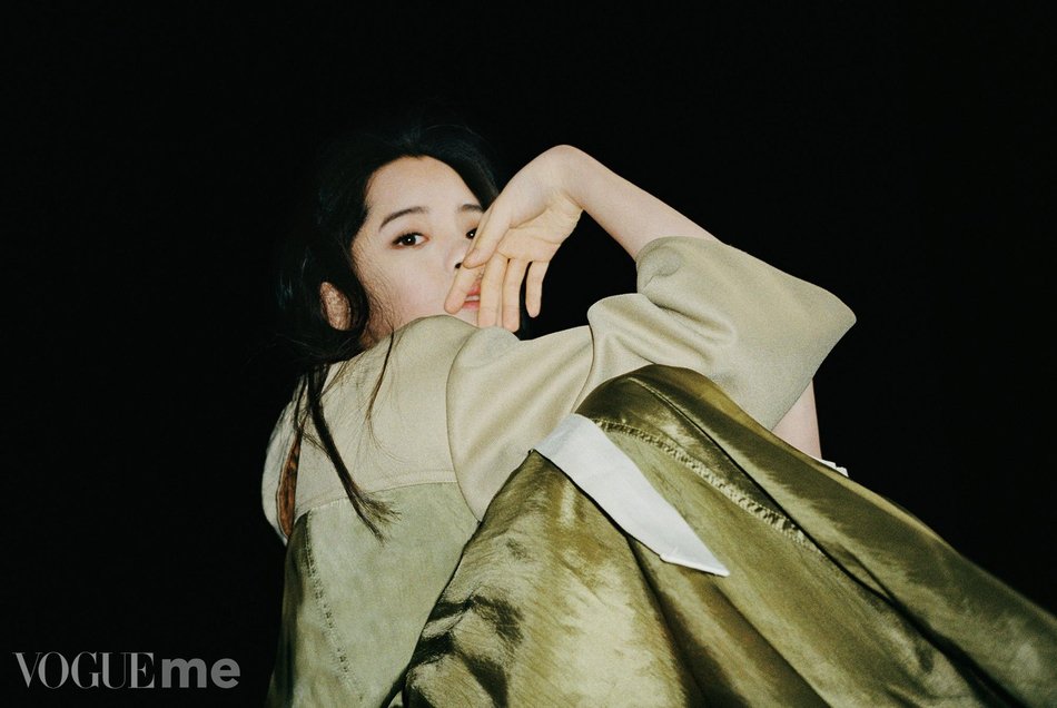 欧阳娜娜摩登大片曝光 造型百变可盐可甜