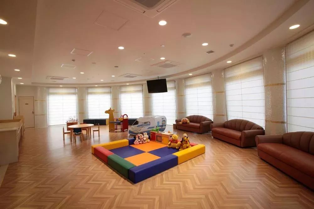 日本记者曝光超豪华平价产房 小仙女都惊叫着想立马去生