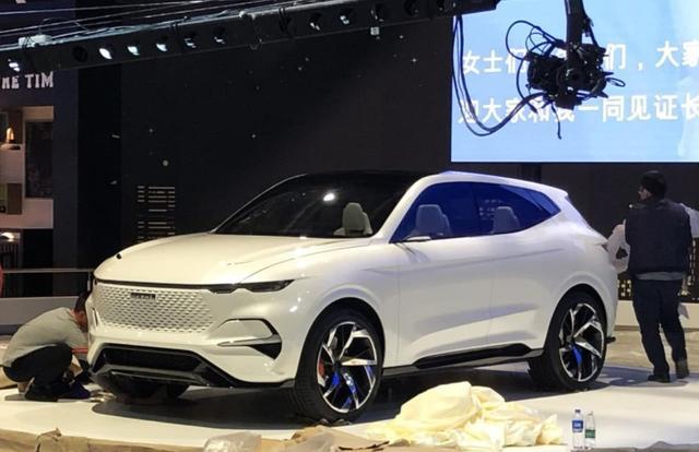 6年后的哈弗长这样，仍是一副冠军姿态，科技豪华感全面升级