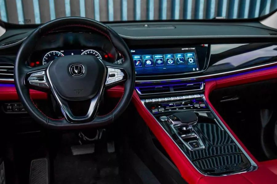 腾讯、华为两位大咖站台,难怪长安CS85 COUPE一上市这么受欢迎