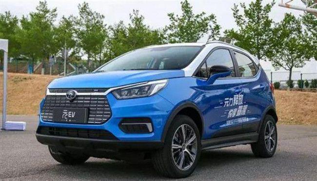 比亚迪元EV(售价7.99-13.99万)