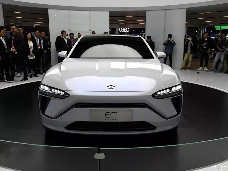 车长近5米、轴距3米,这车颜值不输特斯拉,还支持“自动驾驶”