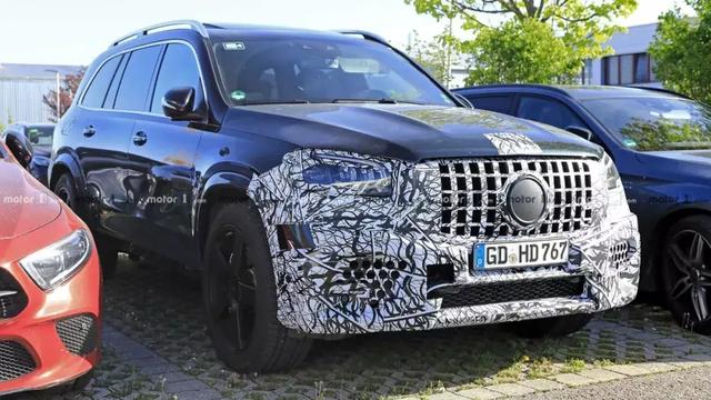 新梅赛德斯-AMG GLS 63谍照曝光,将年底亮相