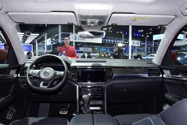 上汽大众首款轿跑SUV,月底上市!