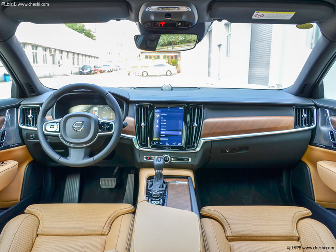 30万预算买车,这几款同级别里最安全!邻居还夸你有品位