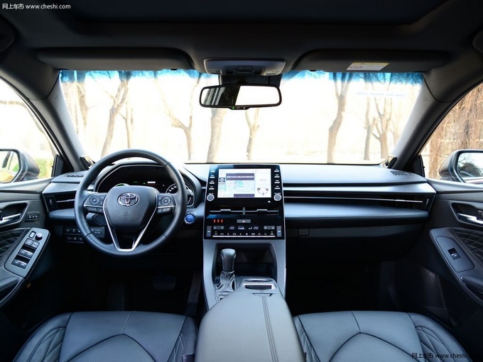 30万预算买车,这几款同级别里最安全!邻居还夸你有品位