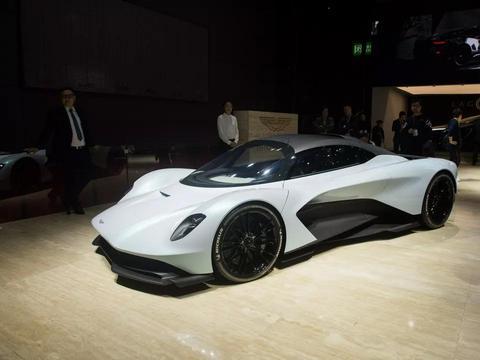 不以缸数论英雄，这是一台合法上路的F1？