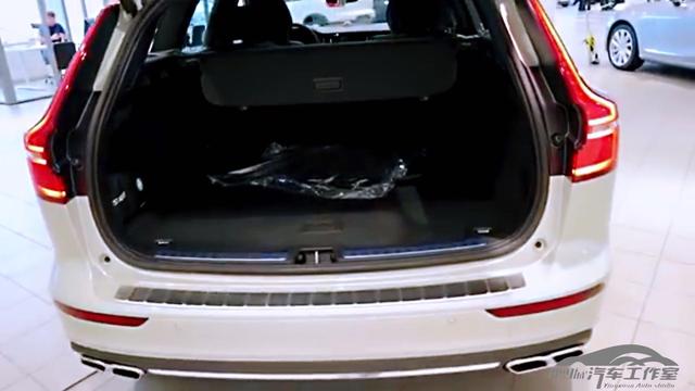 瓦罐迷们没白等 “最美旅行车”全新沃尔沃V60到店实拍