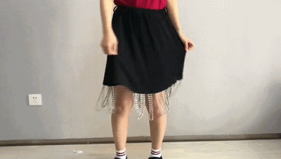 当风吹起女孩的短裙时，我决定做一个变态的实验