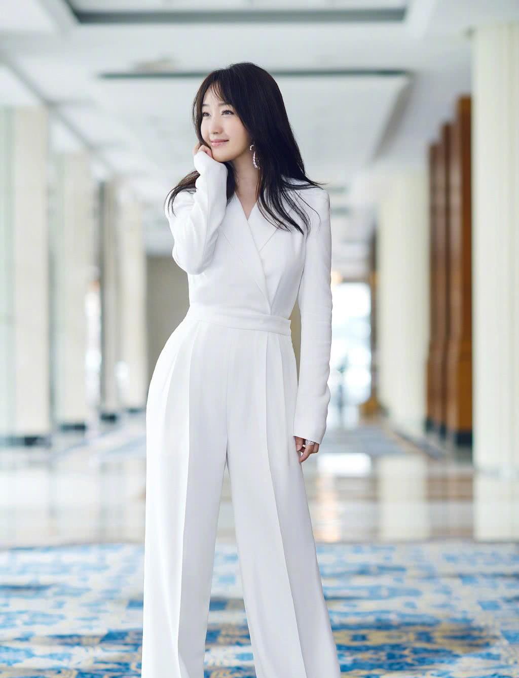 李纪周怎样玩杨钰莹图片