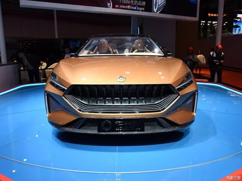 381马力、长超5米的SUV,“一箱油”续航1200km!