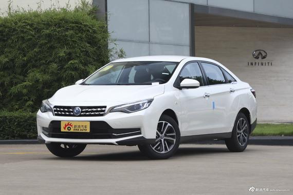 买车先看它：车主眼中的标致301和启辰D60