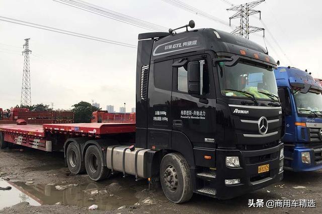 这个是真的少见 停车场偶遇的奔驰动力欧曼GTL牵引车