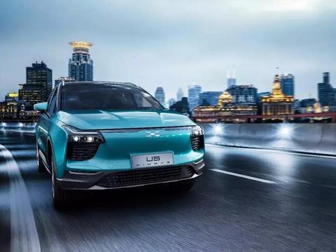 被投票成年度值得期待车型，这台新能源SUV玩了哪些设计创新？