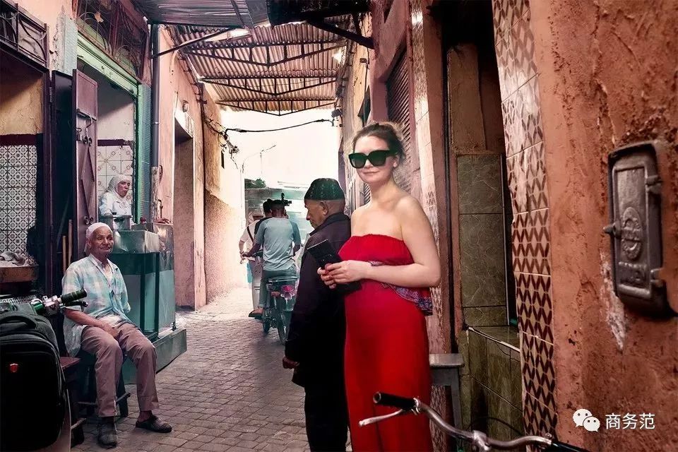 假装富二代的人，套路有多深