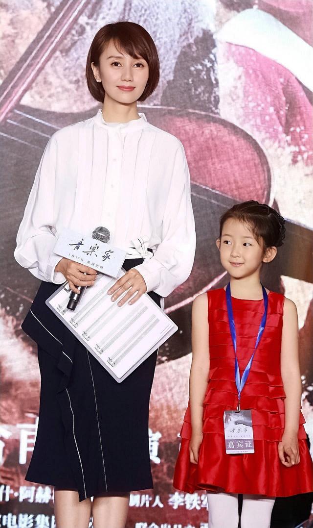 求电视剧《白屋之恋》全剧网盘资源,由何润东和袁泉主演