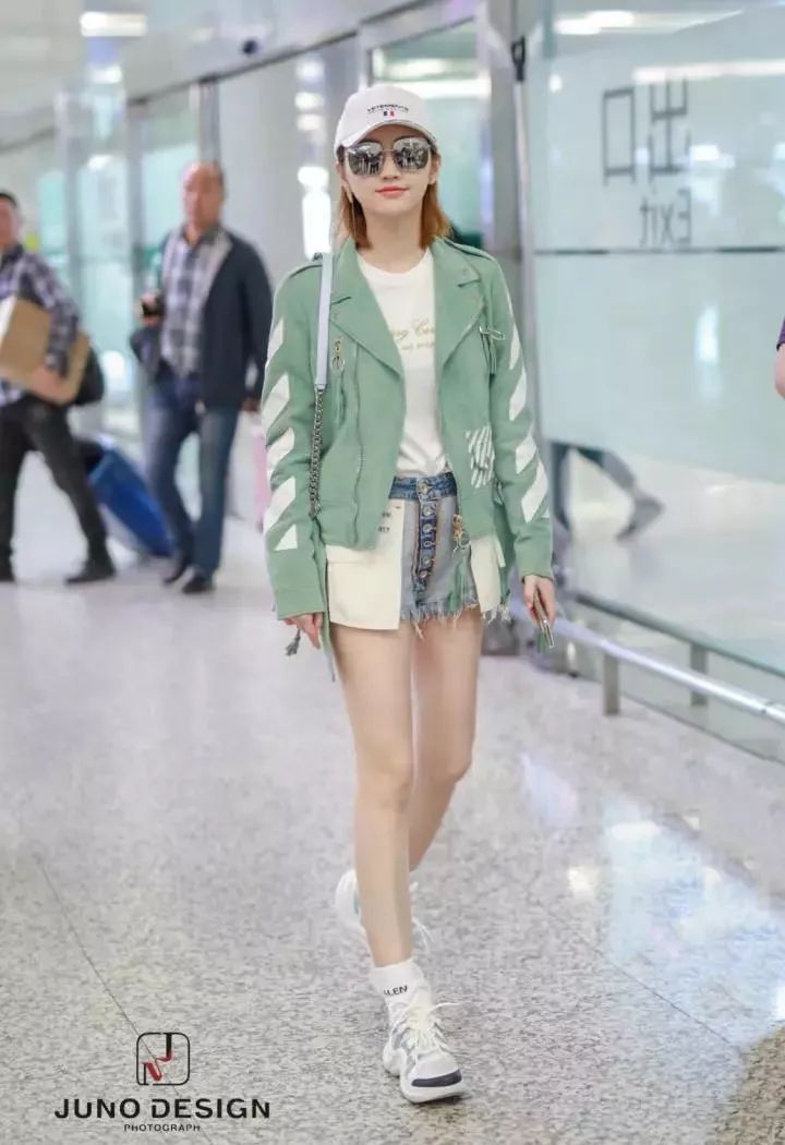 女明星贩出清闲置,才是在展示真实品位 女明星贩出清闲置,才是在展示真实品位