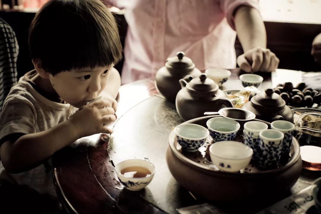 潮汕人喝茶，野到不行