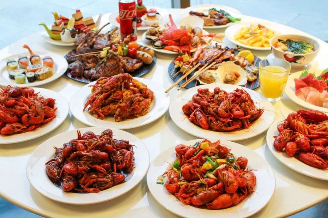 ¥188/位 “露天烧烤 小龙虾”双主题！花园式酒店放大招，6种口味小龙虾轮番刷，青啤、哈根达斯不限量！
