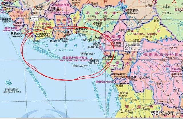 再经苏伊士进入地中海,再穿过直布罗陀海峡左转沿着非洲海岸向南行驶