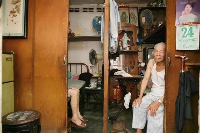 他用25年，拍下香港最真实的一面