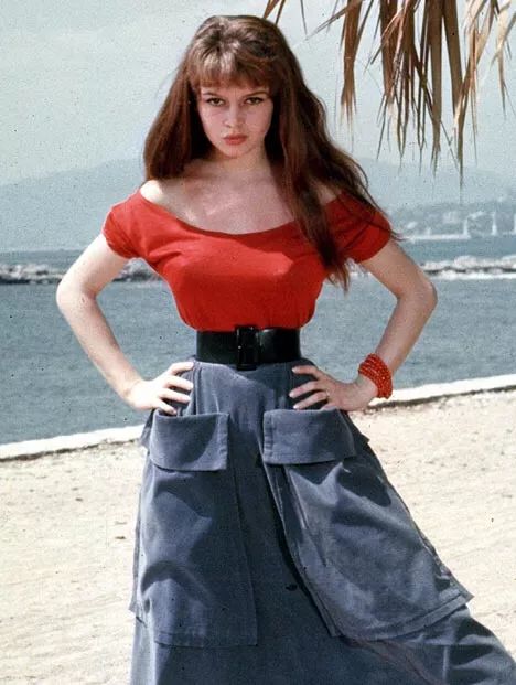 碧姬·芭铎：和梦露媲美的绝世尤物