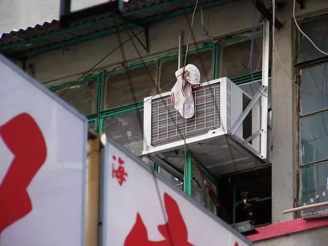 他用25年，拍下香港最真实的一面