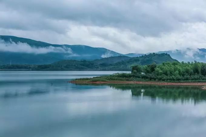 ¥188/位 “露天烧烤 小龙虾”双主题！花园式酒店放大招，6种口味小龙虾轮番刷，青啤、哈根达斯不限量！