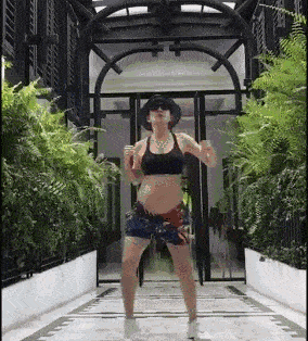 为她打CALL！终于有女星勇敢说出生娃的屎尿屁真相，看完想哭