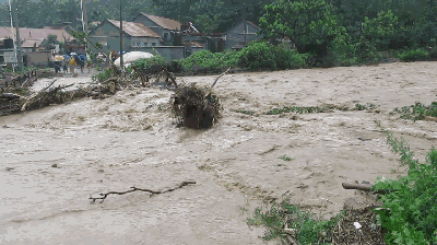 【防灾减灾】泥石流来了？跑！