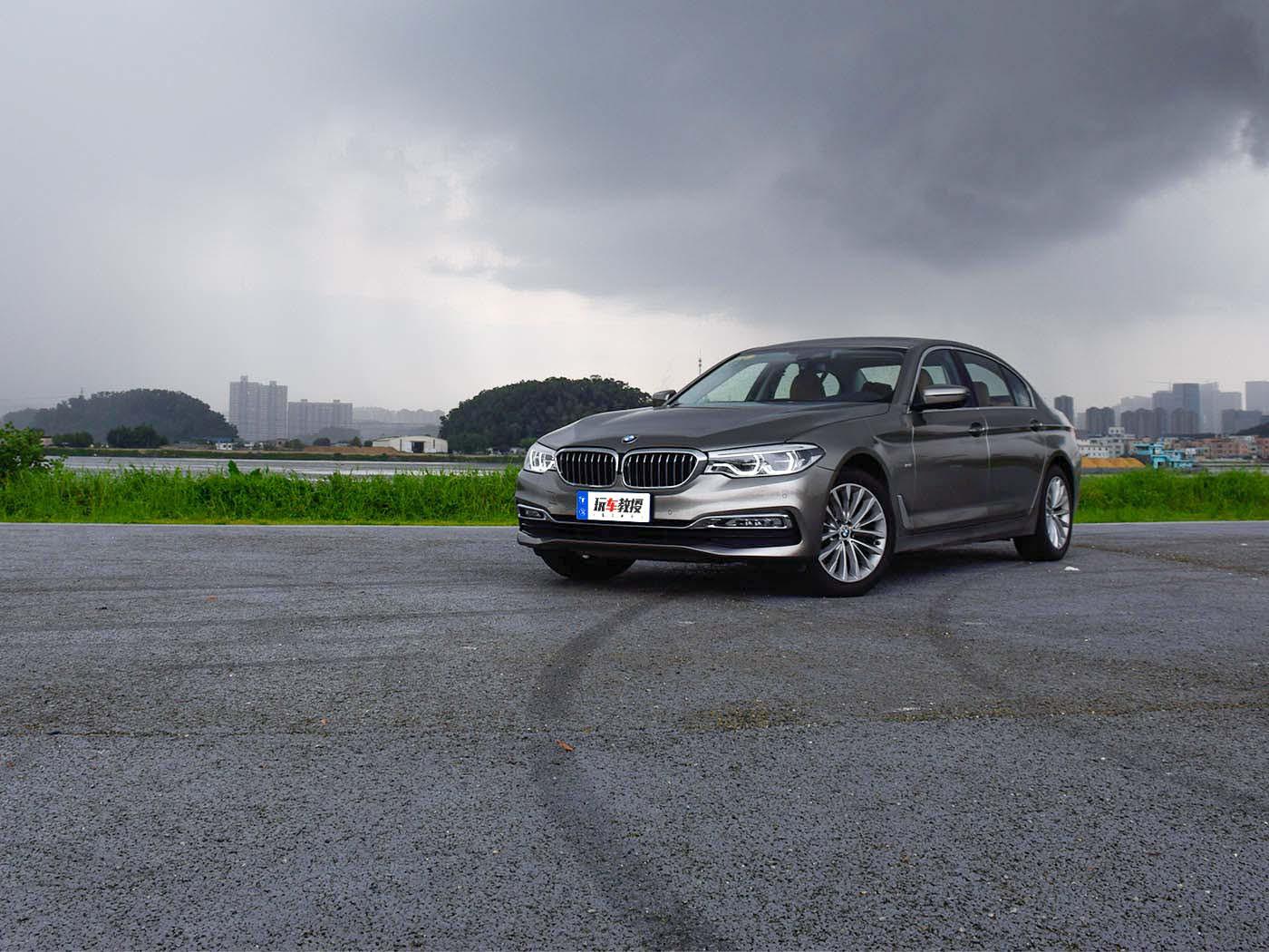 偷着乐~最低12万起,这些车买低配都够用,分分钟省下好几万